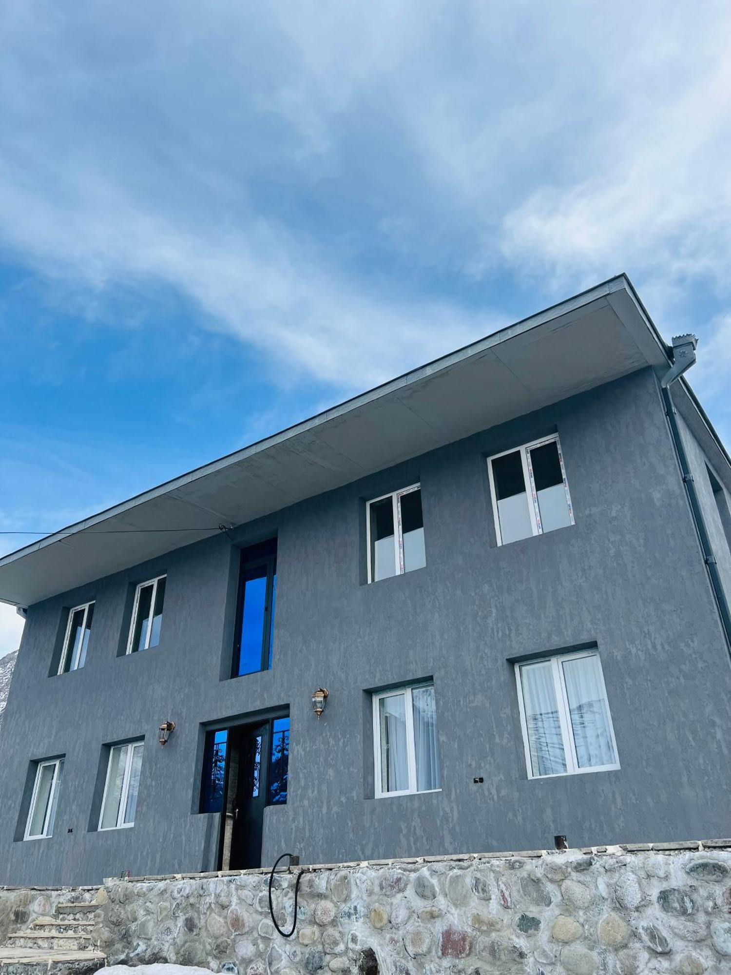 Kazbegi Palace Exterior photo